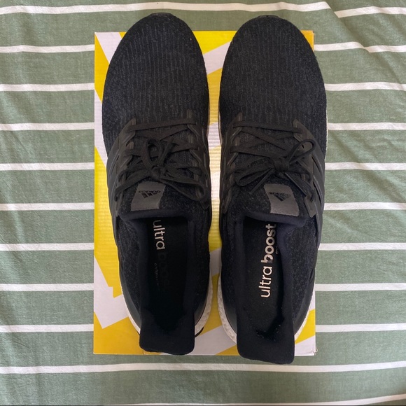 Adidas Ultra Boost 3.0 (BA8842) Size 14.0 M - Picture 4 of 6
